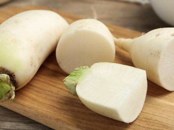 Mơ thấy củ cải trắng đánh con gì