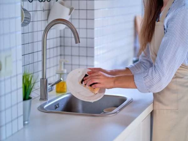 Giải mã bí ẩn giấc mơ thấy rửa bát 