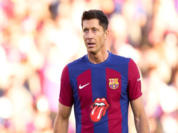 Thể thao 16/1: Lewandowski gửi lời xin lỗi fan Barca