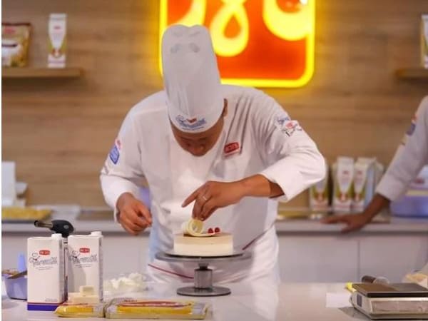 Nhìn thấy làm bánh có mang tới những dự đoán ngọt ngào
