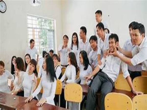 Nằm mơ thấy bạn học cũcon gì, số mấy trúng thưởng lớn?