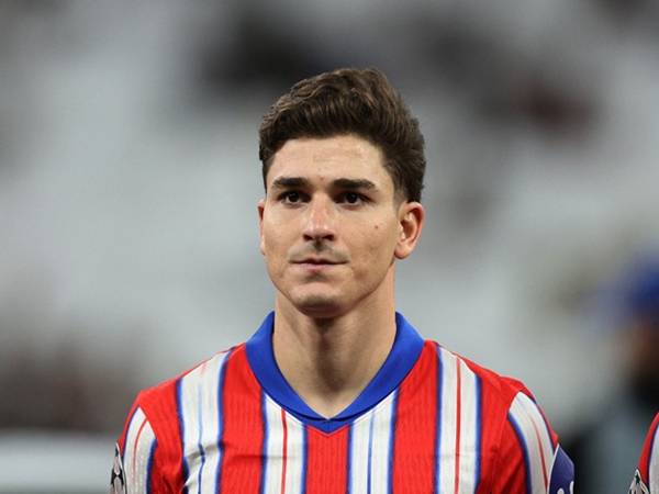 Tin Chelsea: Cạnh tranh Julian Alvarez với Arsenal